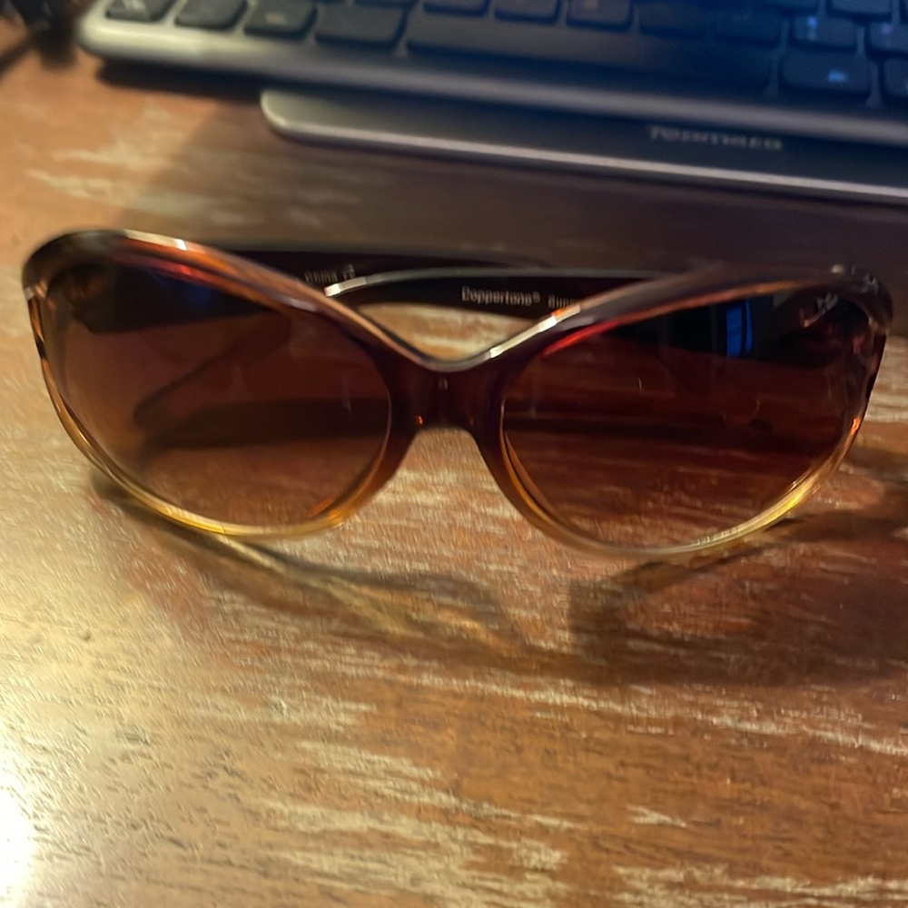 Coppertone sunreaders CSR11 brown oversized sunglasses +2.00